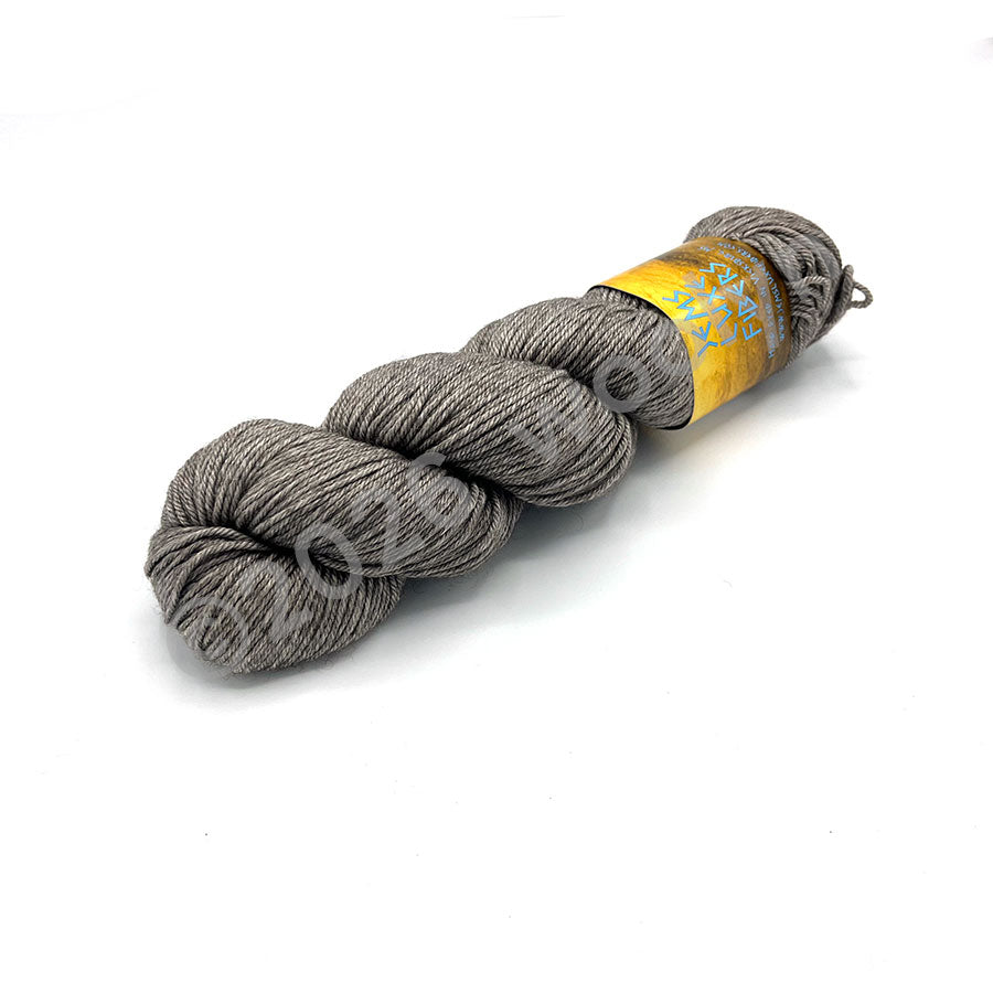 JEMS Luxe Fibers Yak DK