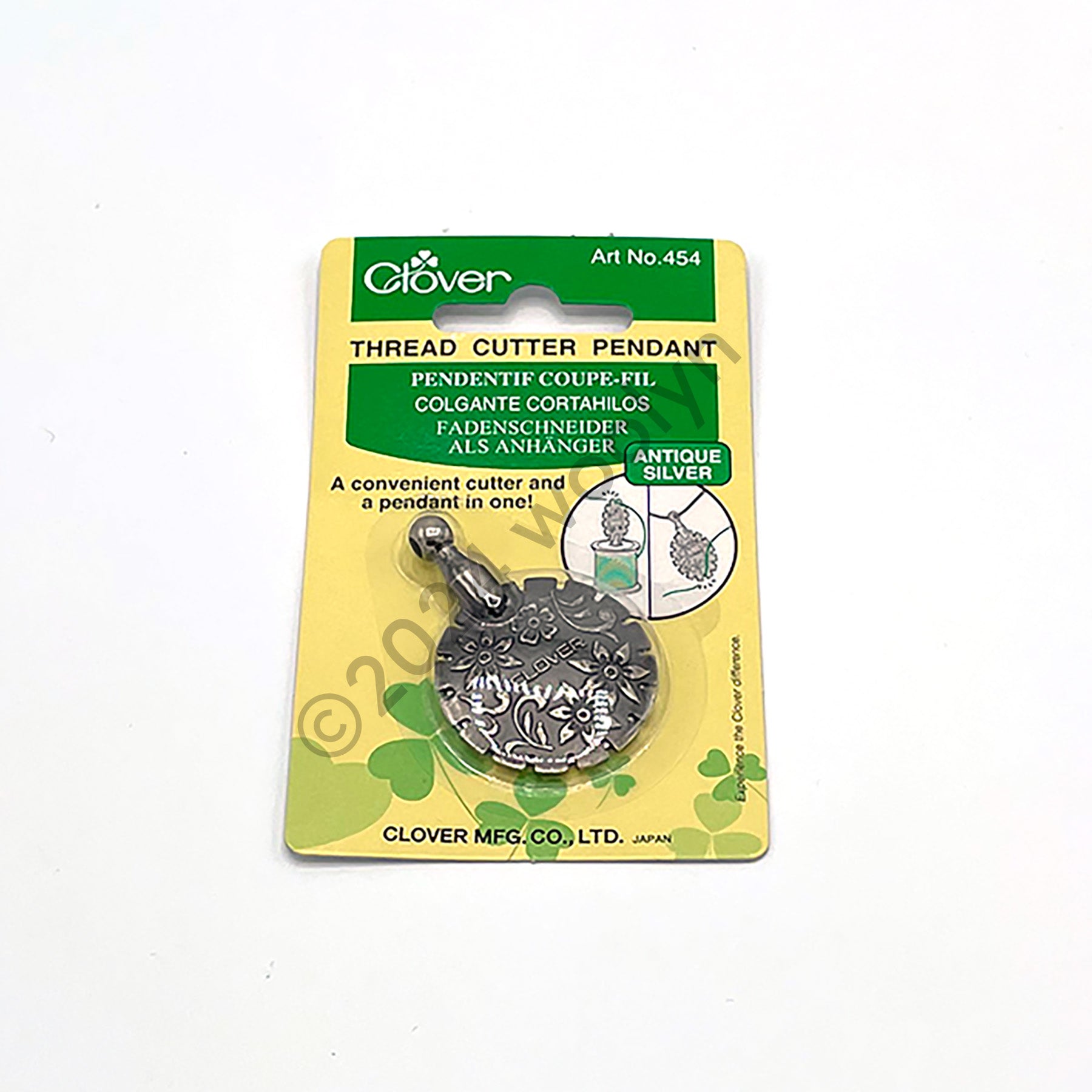 Thread Cutter Clover Clover Thread Cutter - Woolyn