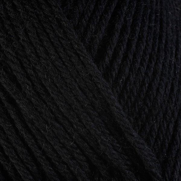 Detail of Berroco Ultra Wool Chunky Cast Iron 4334 a deep greyish black.