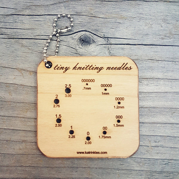 Katrinkles Wooden Tiny Knitting Needle Gauge with ball chain.