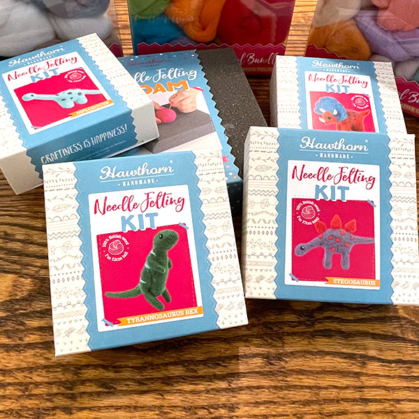 Hawthorn Needle Felting Kit Woolyn