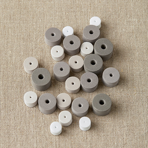 Cocoknits stitch stoppers in shades of grey. 24 Pieces. 