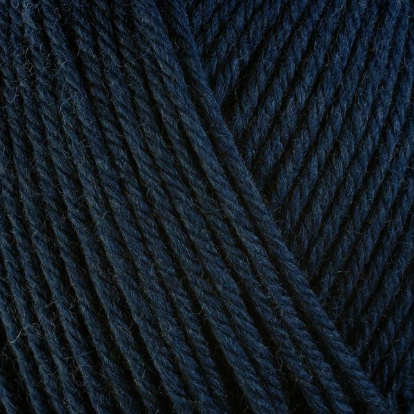 Detail of Berroco Ultra Wool Navy 3363, a deep navy blue.