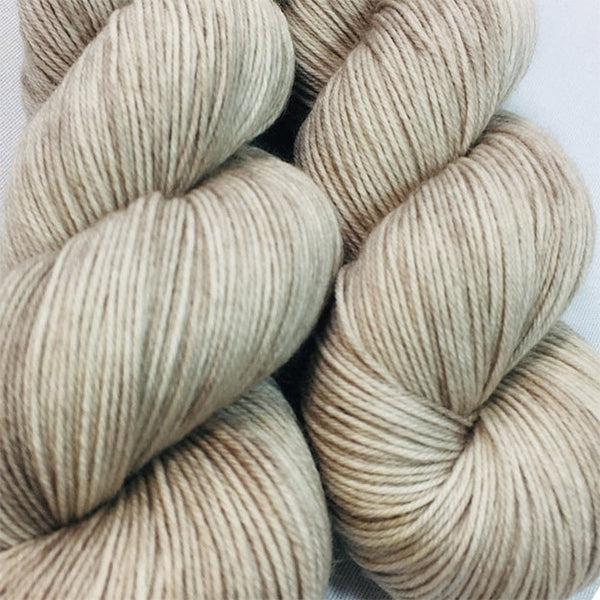 Skeins of JEMS Monster Minis Moonstone, a tonal pale ivory. 